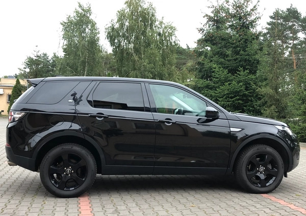 Land Rover Discovery Sport cena 86800 przebieg: 72500, rok produkcji 2019 z Koło małe 466